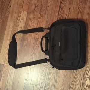 Targus black  computer bag